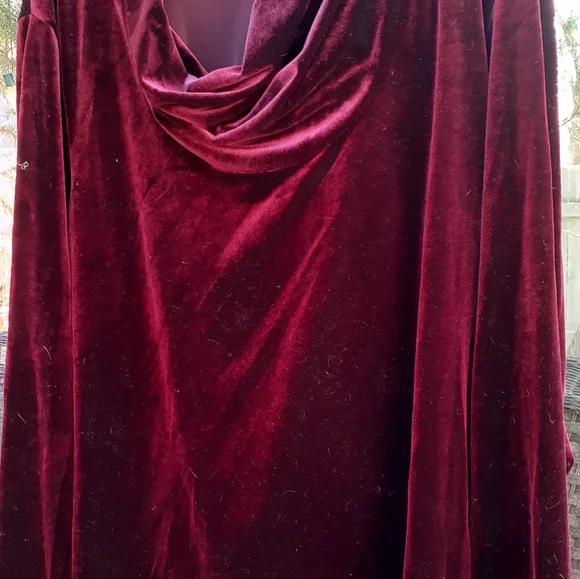 Coldwater Creek pullover top - Picture 3 of 7